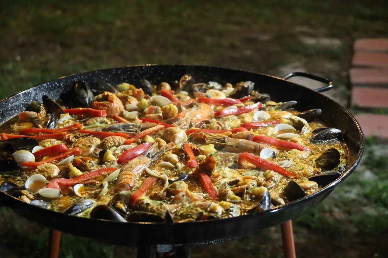 Spanish cooking class in Madrid with market visit