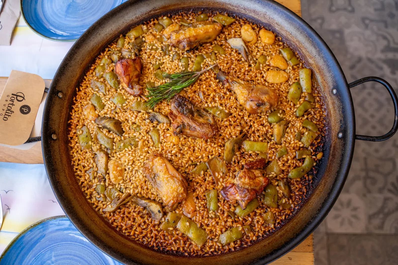 Central market visit and Valencian cooking class
