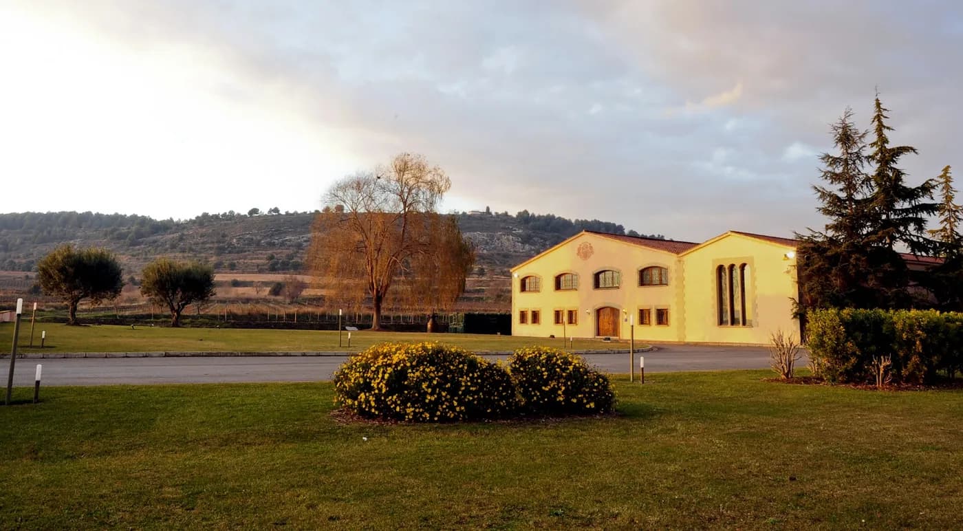 Cava & Hotel Mastinell, Barcelona & region