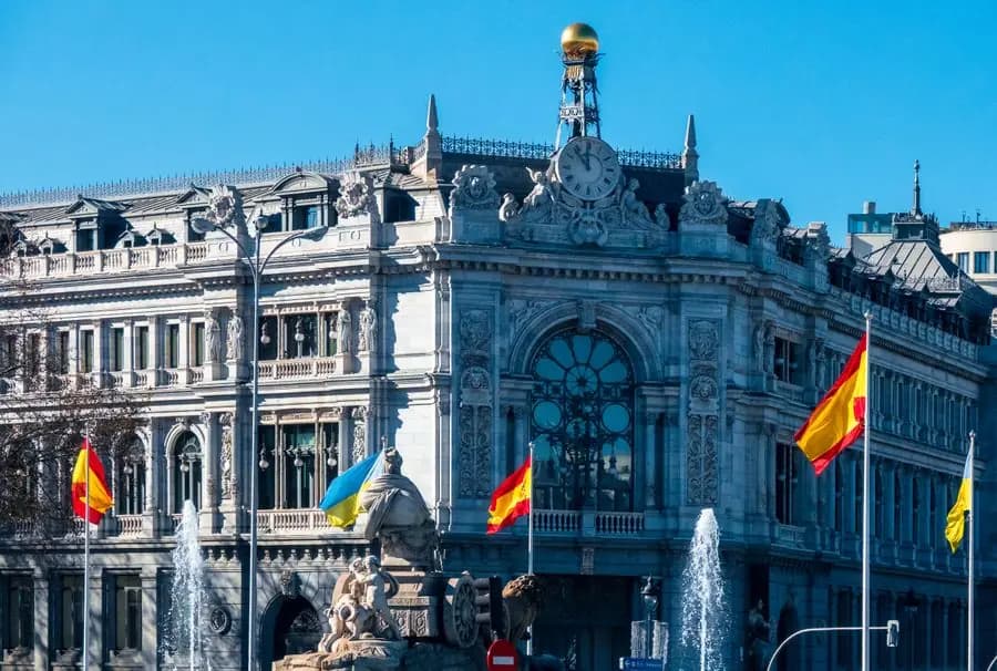Cibeles Fountain and the Bank of Spain building in Madrid
