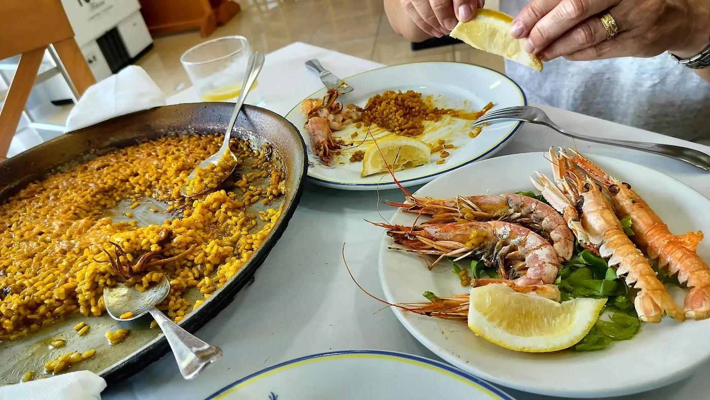 Cañas y Barro, Valencia