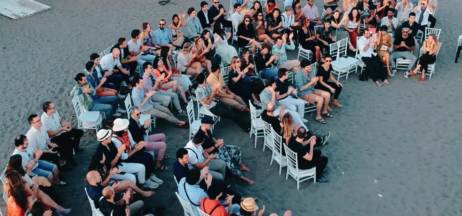 Happn seminar in Marbella: participants gathered by the sea